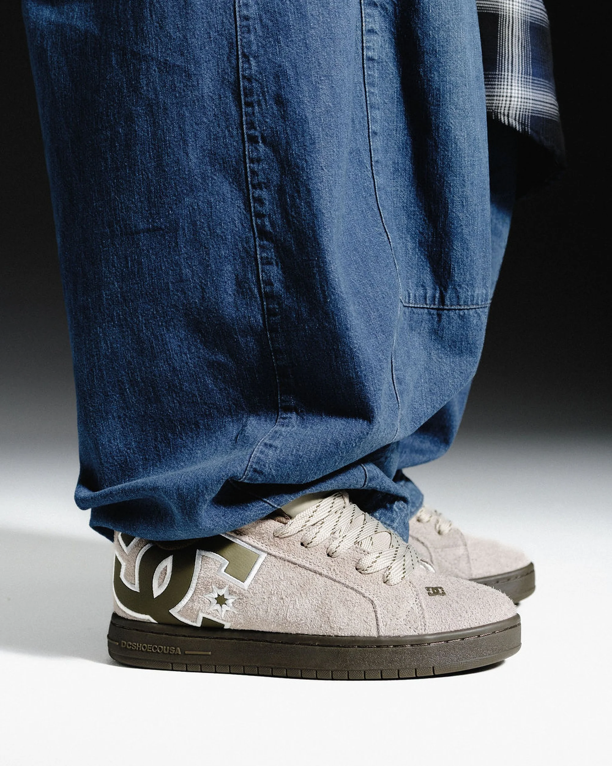 Mens Court Graffik S Skate Shoes - Image 2