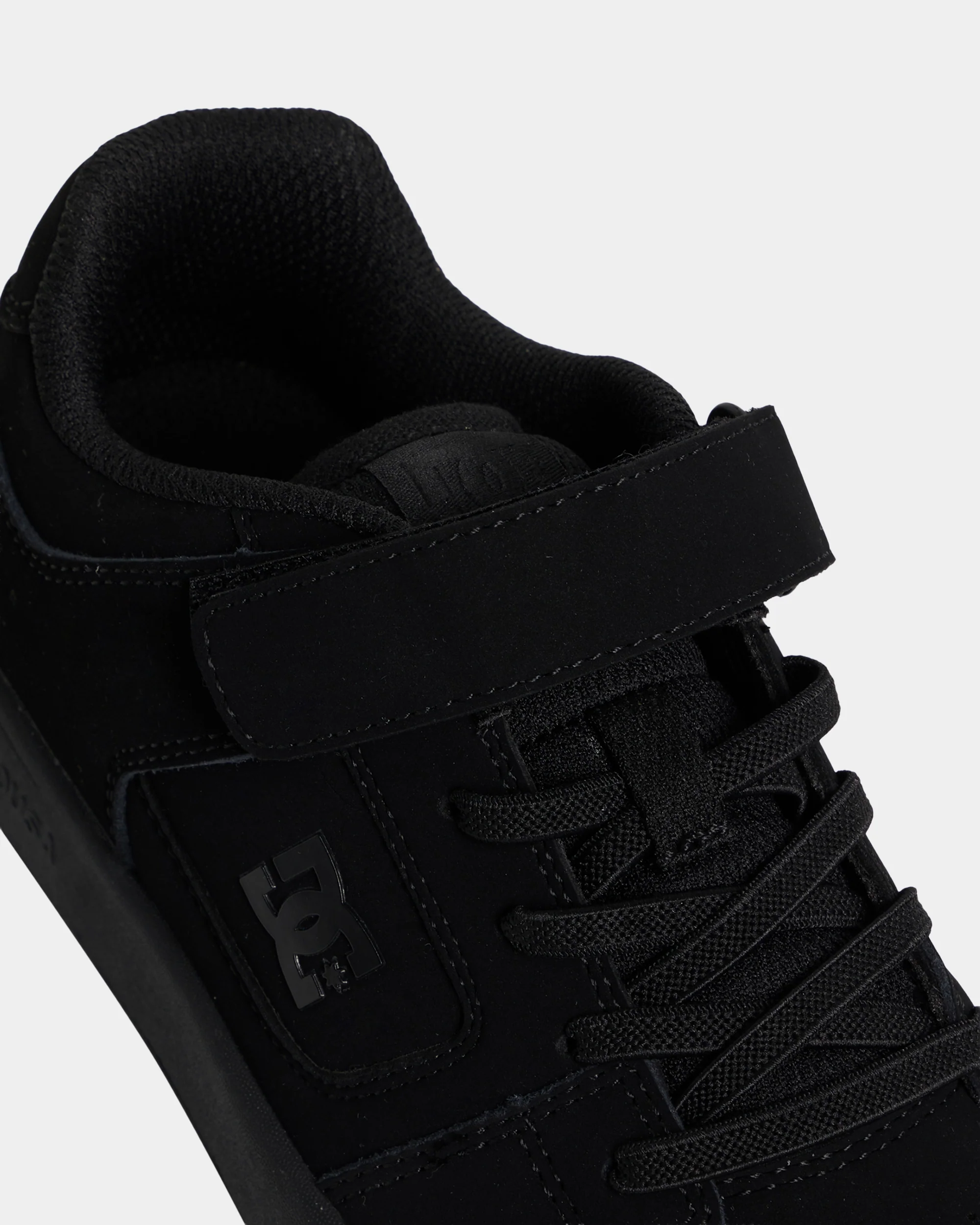 Boys 4-16 Manteca 4 V Skate Shoes - Image 7